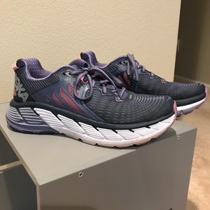 Hoka One One Women’s Gaviota